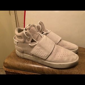 Adidas Tubular Invader Size 12
